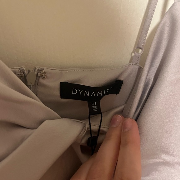 Silvery champagne satin dress Dynamite RSVP - Picture 7 of 7